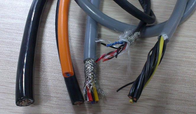 耐弯曲电缆弯曲半径标准是什么