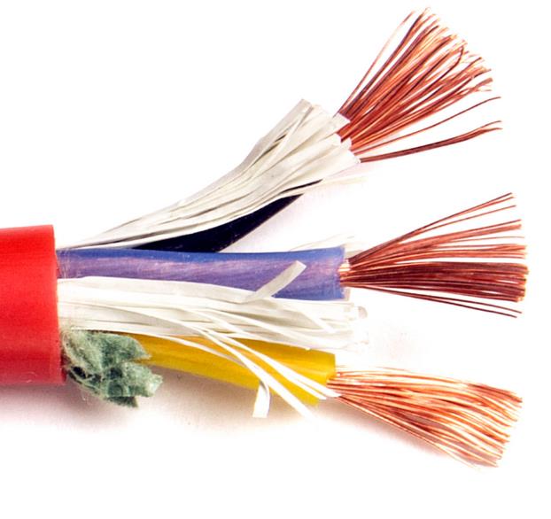 氟塑料材料耐油电缆为什么受到用户喜欢
